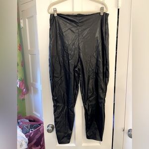 Faux leather high waisted legging